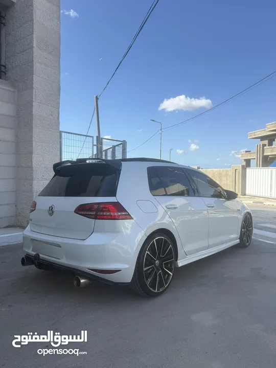 Golf GTi ترخيص 2014 فل الفل بسعررر حرررق كااااش البيع فقط كااش والتنازل مباشرا