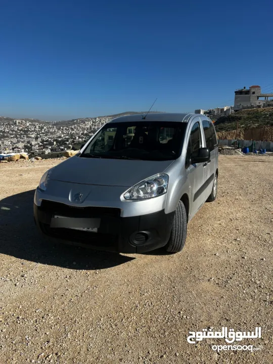 بيجو بارتنر 2015