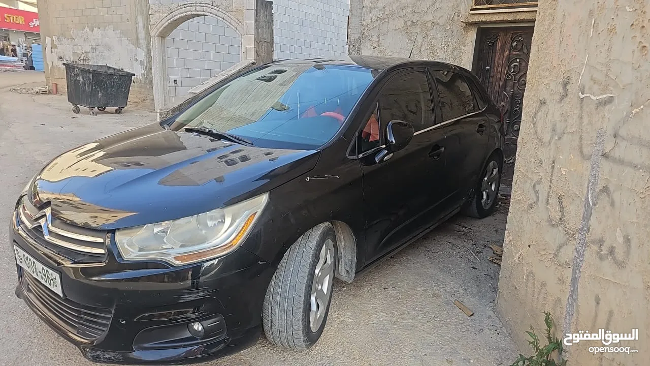 سيارة ستروين c4 موديل 2014