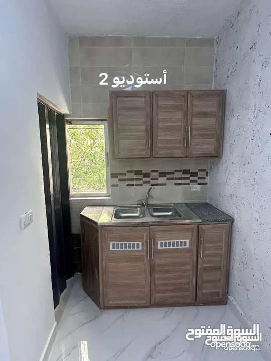 شقة فارغة للايجار في شارع الجامعة 160