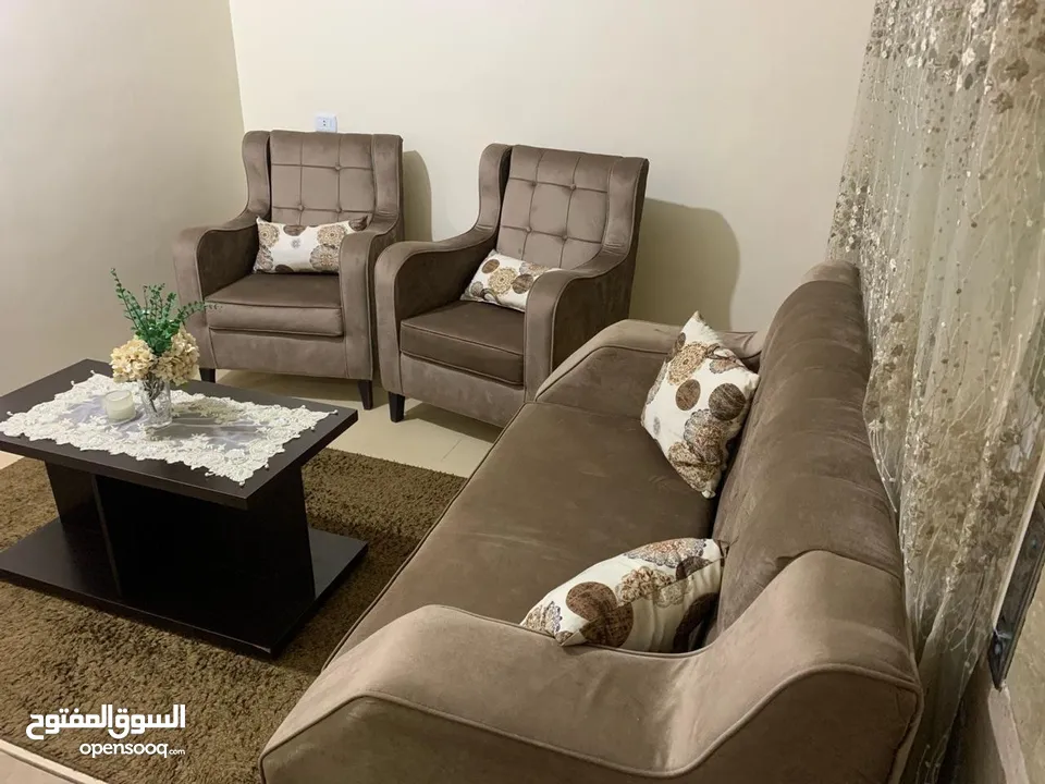 طقم كنب للبيع