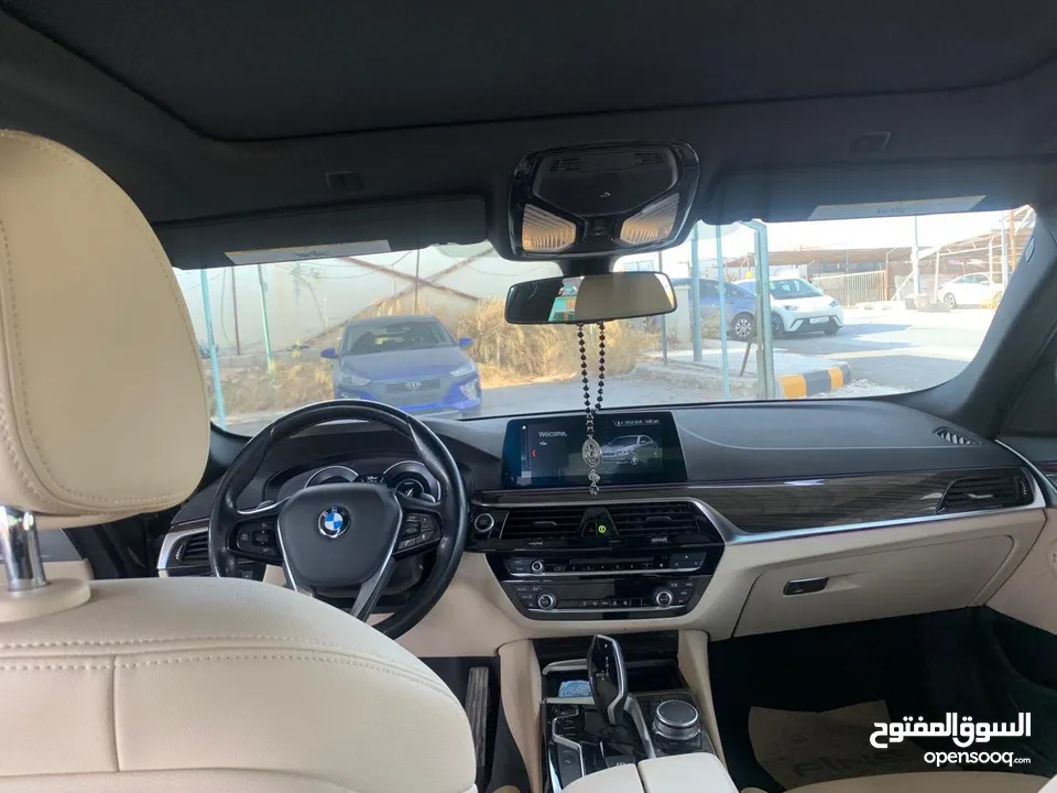 2019 BMW 5 Series, 530E Iperformance