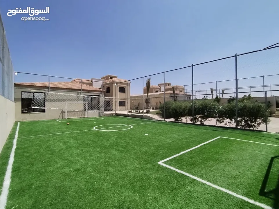 giving city مدينة تظم مجموعه شاليهات فخمه  اهلا وسهلا بالجميع  شاليه حجم صغير  شاليه كبير مسبح اطفال