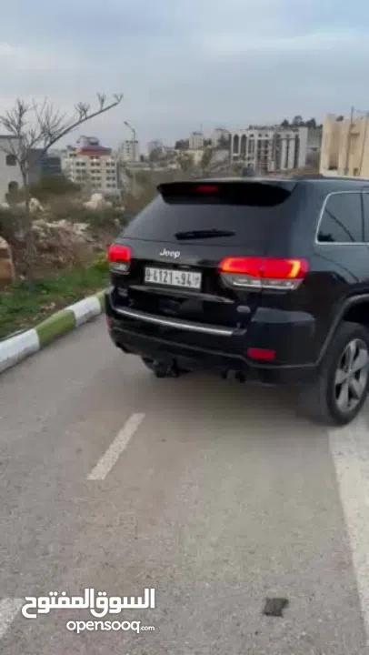 جيب جراند شيروكي اوفر لاند  موديل 2014 للبيع او البدل امكانية التقسيط