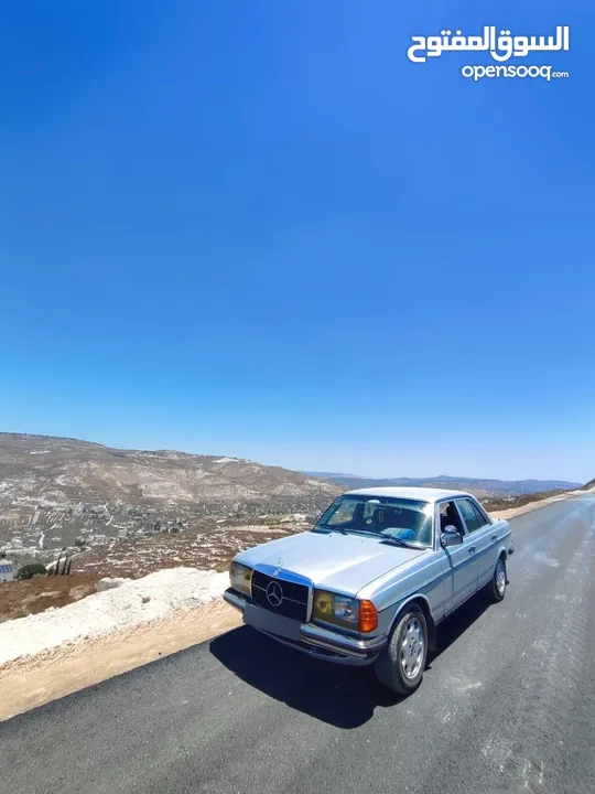 مرسيدس بنز w123