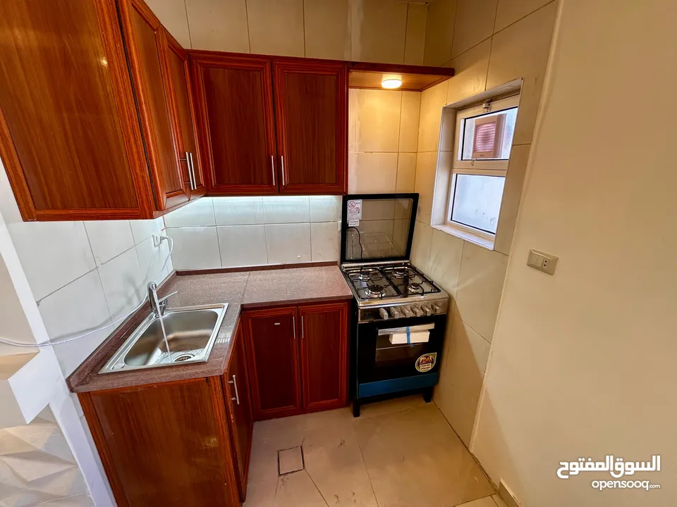 شقة مفروشة فاخرة لم تسكن بعد عمان - شفا بدران / قرب دوار الاكاديمية البحرية من المالك مباشرة