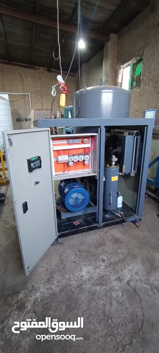 Air screw compressor