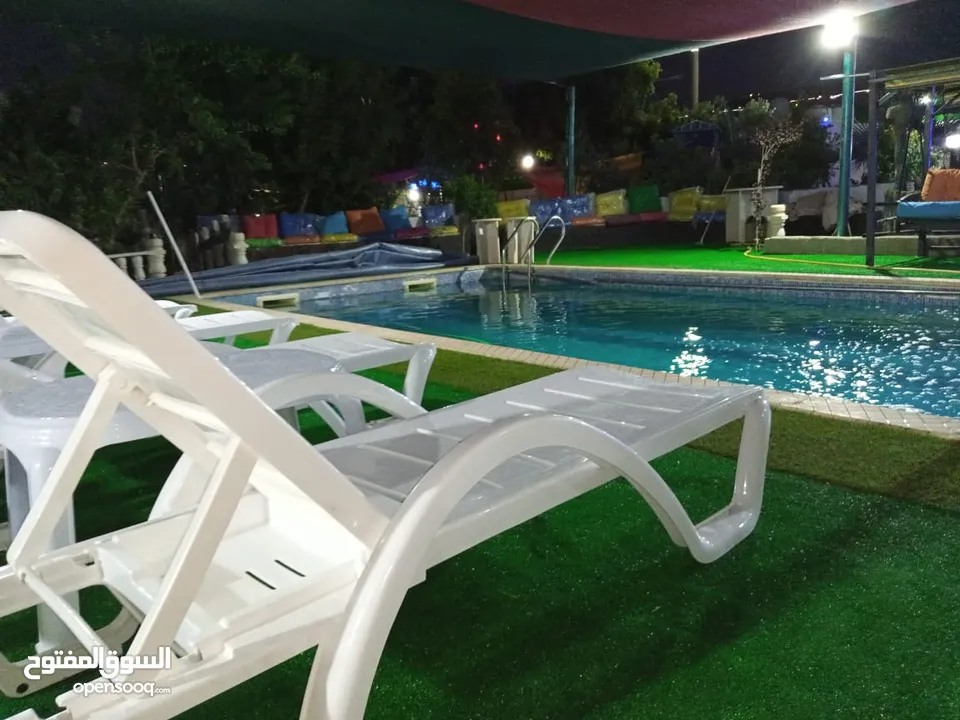 مزرعة للإيجار اليومي والاسبوعي والشهري مساحة كبيرة  مسبح / جاكوزي جلسات هادئة  غرف مكيفة مطبخ مجهز