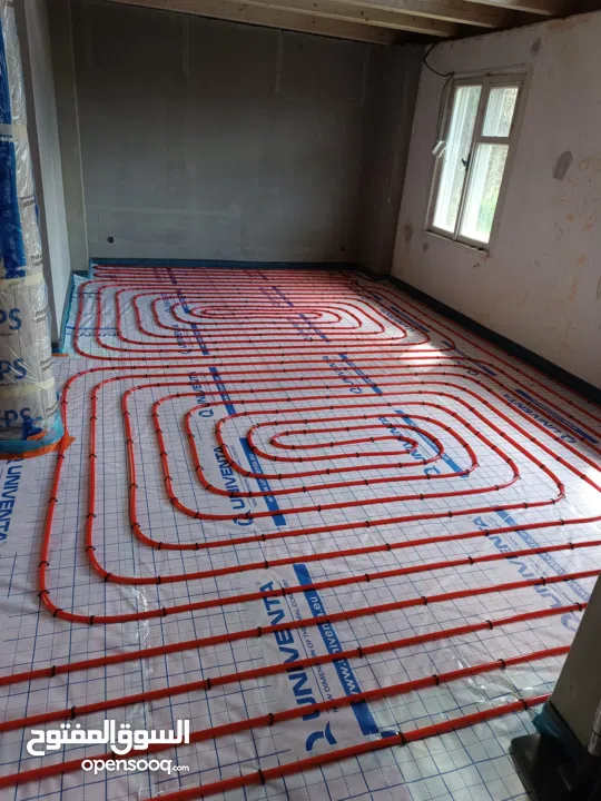 متخصصون في مواسير البيوت وتدفئة تحت البلاط وبرك السباحة