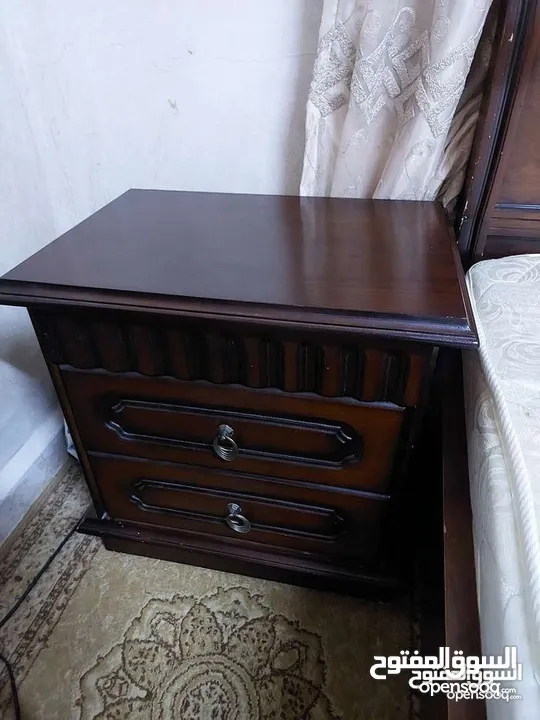 غرفه نوم king size تفصيل ثقيله مستعمله بحاله جيده جداً