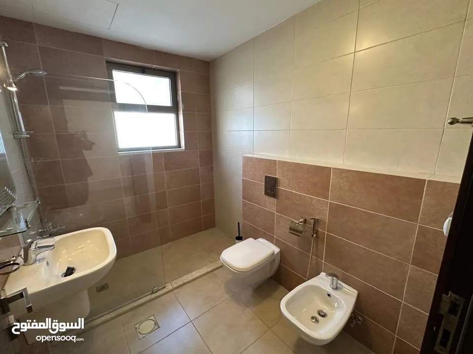 شقه غير مفروشه للايجار في عبدون ( Property 39798 ) سنوي فقط