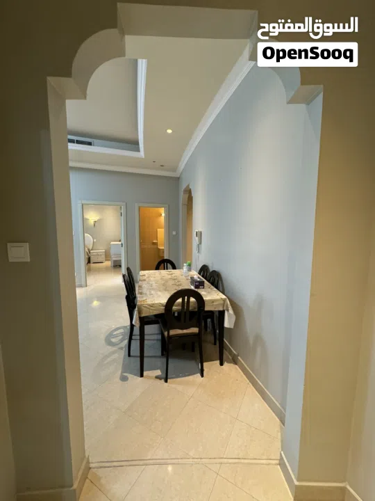 فرصة عقارية للبيع شقة مميزة في فندق 5 نجوم في الحمرا مقابل لمبنى الكازينوا الجديد