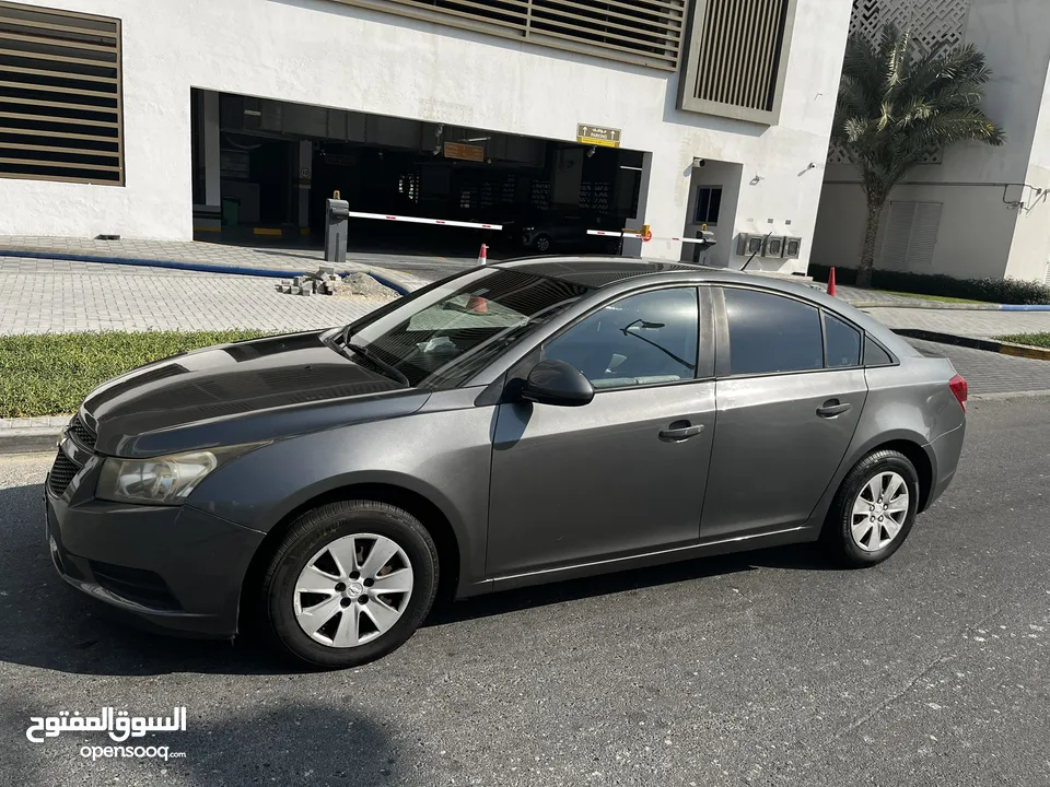 Cruze 2011 in very good condition