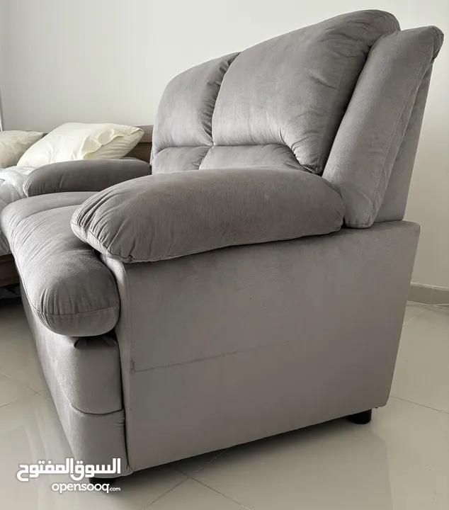 2 seater sofa from home box