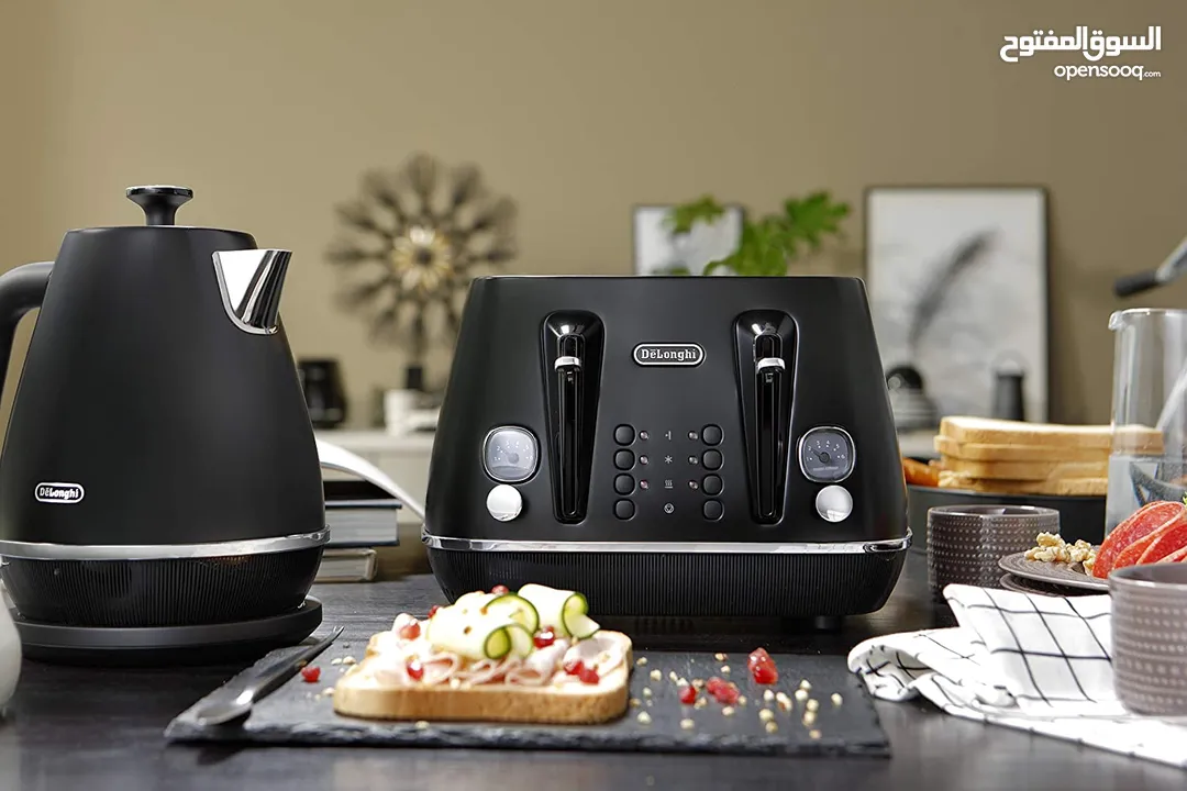 De'Longhi Distinta X  Designer 4 Slice Toaster