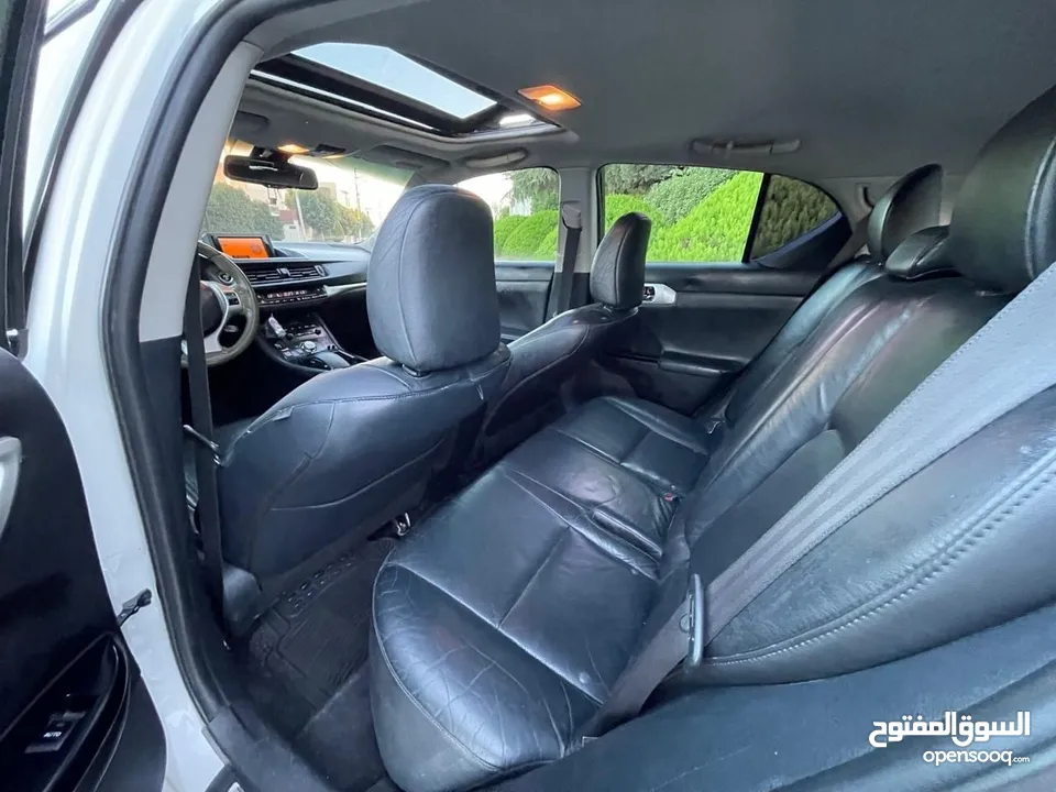 Lexus ct للبيع