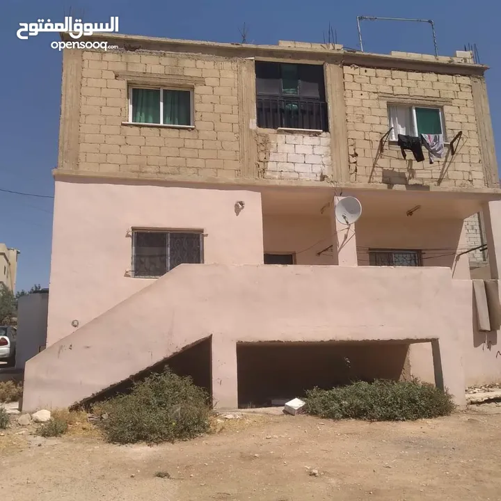 عمارة للبيع في الرجم الشامي الغربي