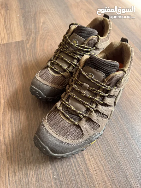 Merrell Hiking Shoes Vibram, Waterproof Trail Suede Brown  حذاء ميريل بني اللون، جديد تماماً