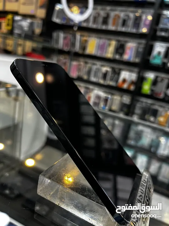 iPhone 13 Pro Max 256GB بطارية 94%  الجهاز وكالة مش مفتوح ولا مغير فيه اي اشي  متوفر توصيل  مكفول