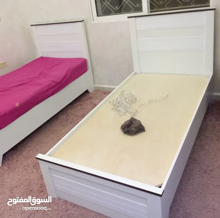 تخوت جودة عالية خشب لاتيه