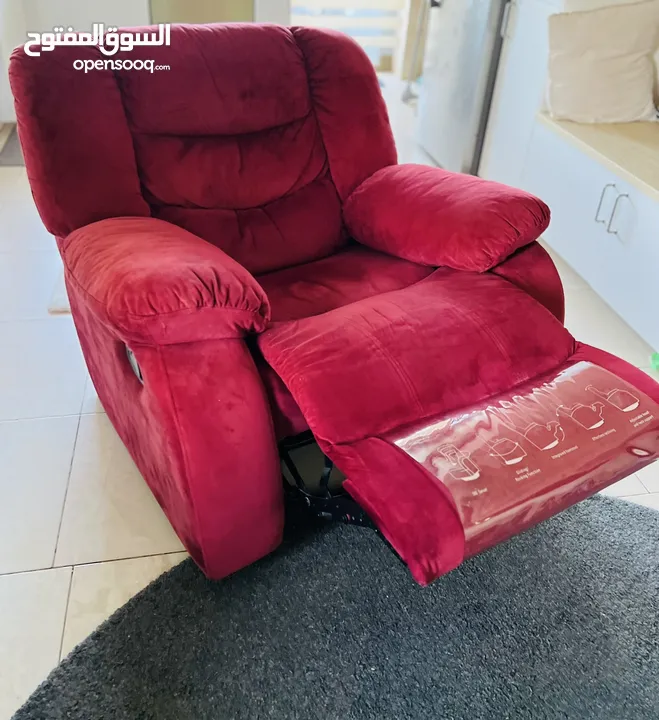 اثاث مستعمل بحالة ممتازة للبيع