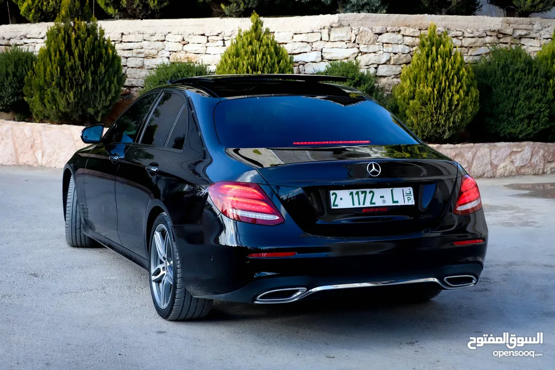 مرسيدس E220d ديزل بوضع الشركة صيانة شاملة