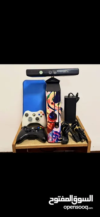 للبيع جهاز العاب xbox 360 معدل Gtag مع كاميرا و سعة تخزين 250 جيغابايت مع مجموعة كبيرة من الالعاب