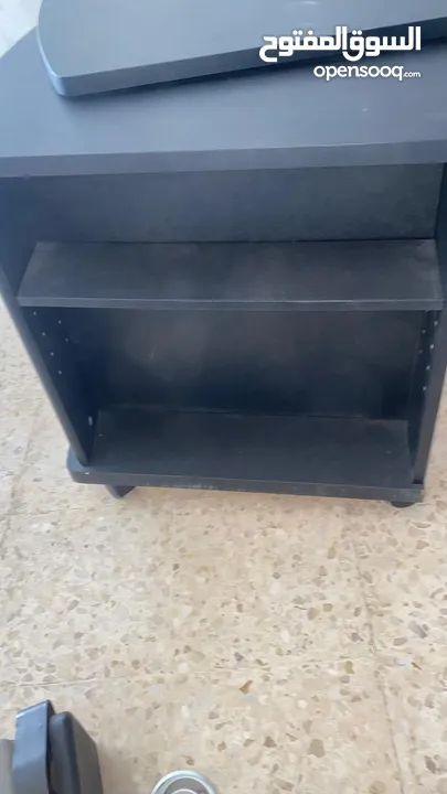 طاولة تلفزيون جديده