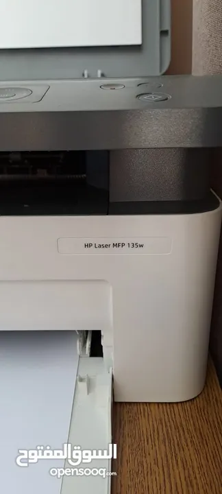 طابعة ليزر إتش بي أبيض وأسود متعددة الاستخدامات  HP laser printer multi-function MFP 135W