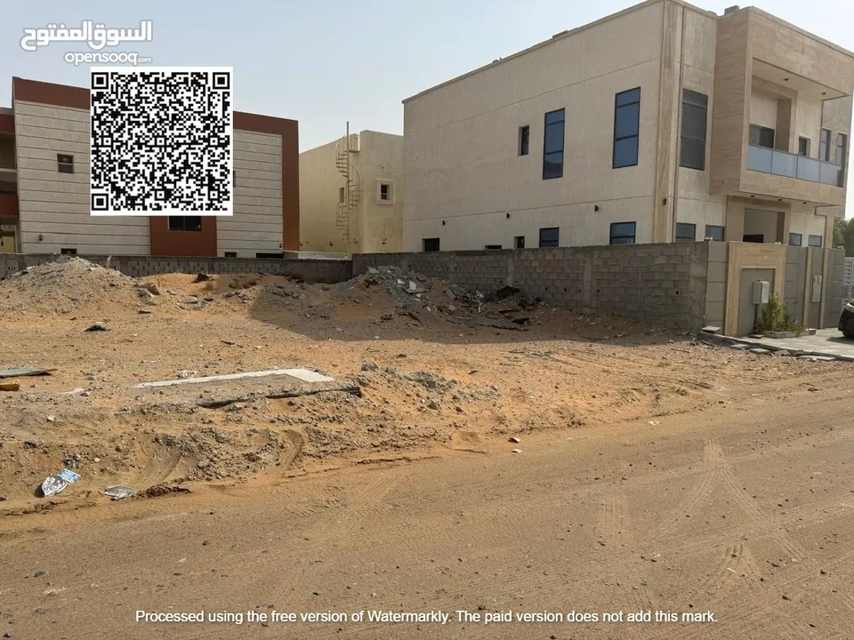 للبيع ارض سكنى زاويه شارعين ثالث قطعه من شارع