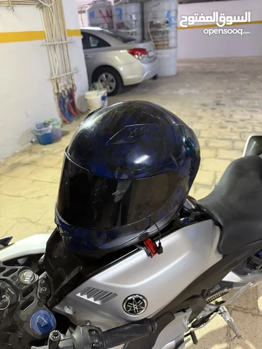 للبيع – دراجة نارية رياضية بحالة الوكالة  Yamaha R15M موديل 2023