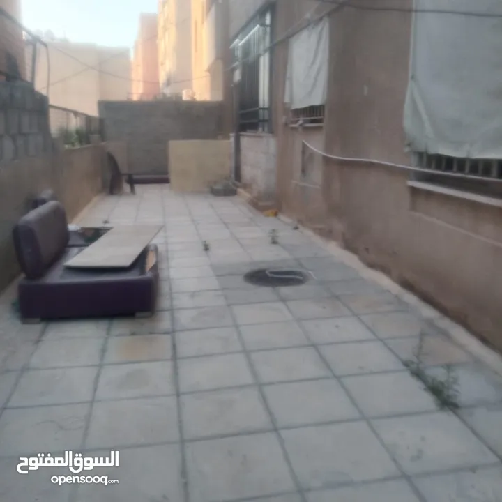 شقة ارضية للبيع في ماركا الشمالية