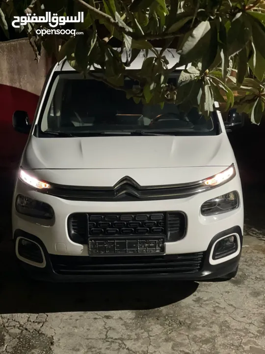 ستروين بارلنجو 22