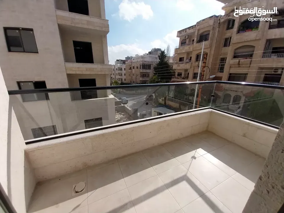 شقة للبيع في ام اذينة  ( Property ID : 30789 )