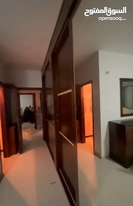 شقة مفروشة للبيع في الطيرة غير مسكونة مسبقا