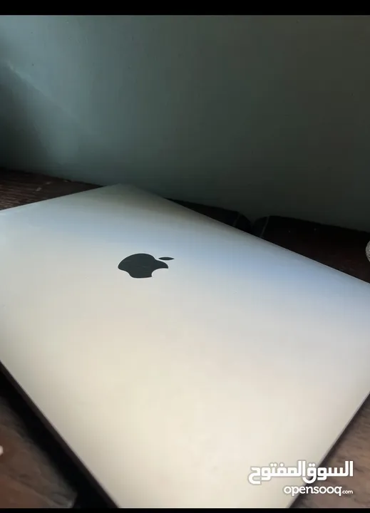 MacBook Air 2020 مسكر ايكلاود