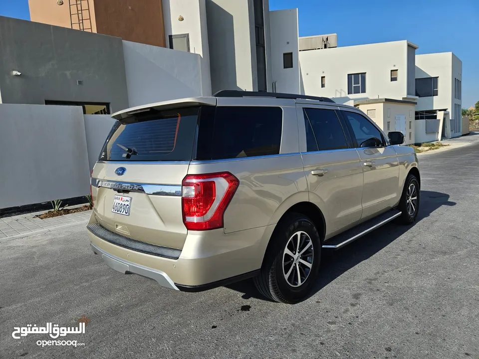 *FORD EXPEDITION* *4×4*Zero accident* *Agency maintained* *Model -  2018* Km - 130k km