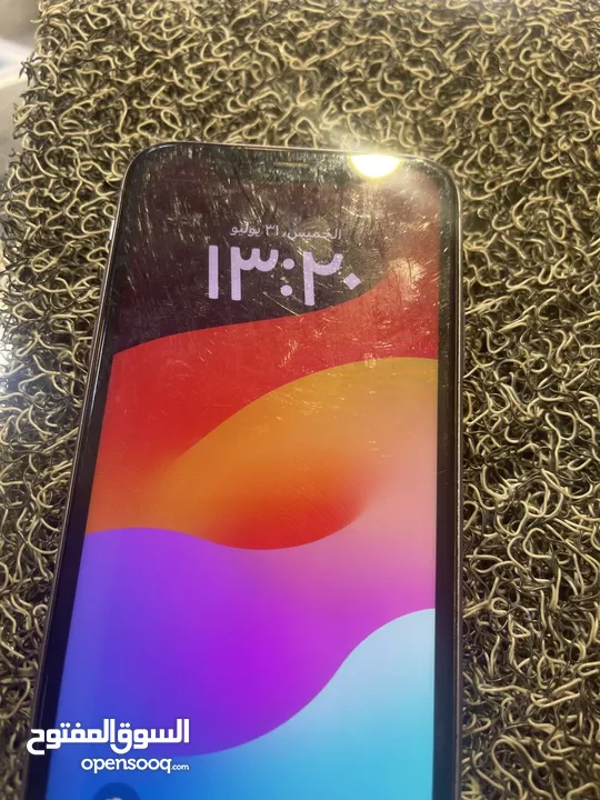 2 ايفون 11 واحد بطاريه 77 64 جيجا واحد بطاريه 75 128جيحا مع شاحن اصلي وكفر حمايه ولزقه وكفر