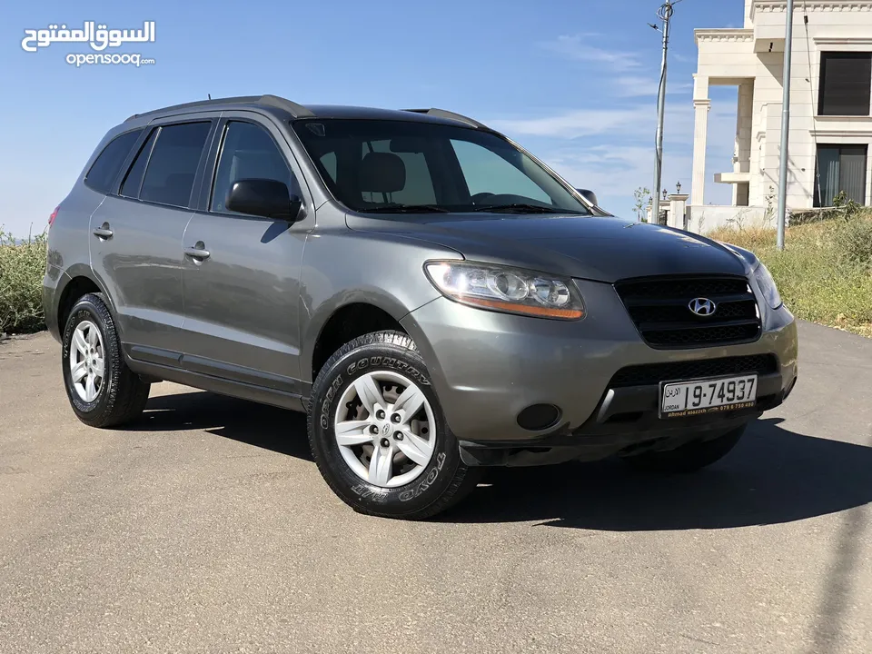 HYUNDAI SANTAFE 2009 بحالة ممتازة