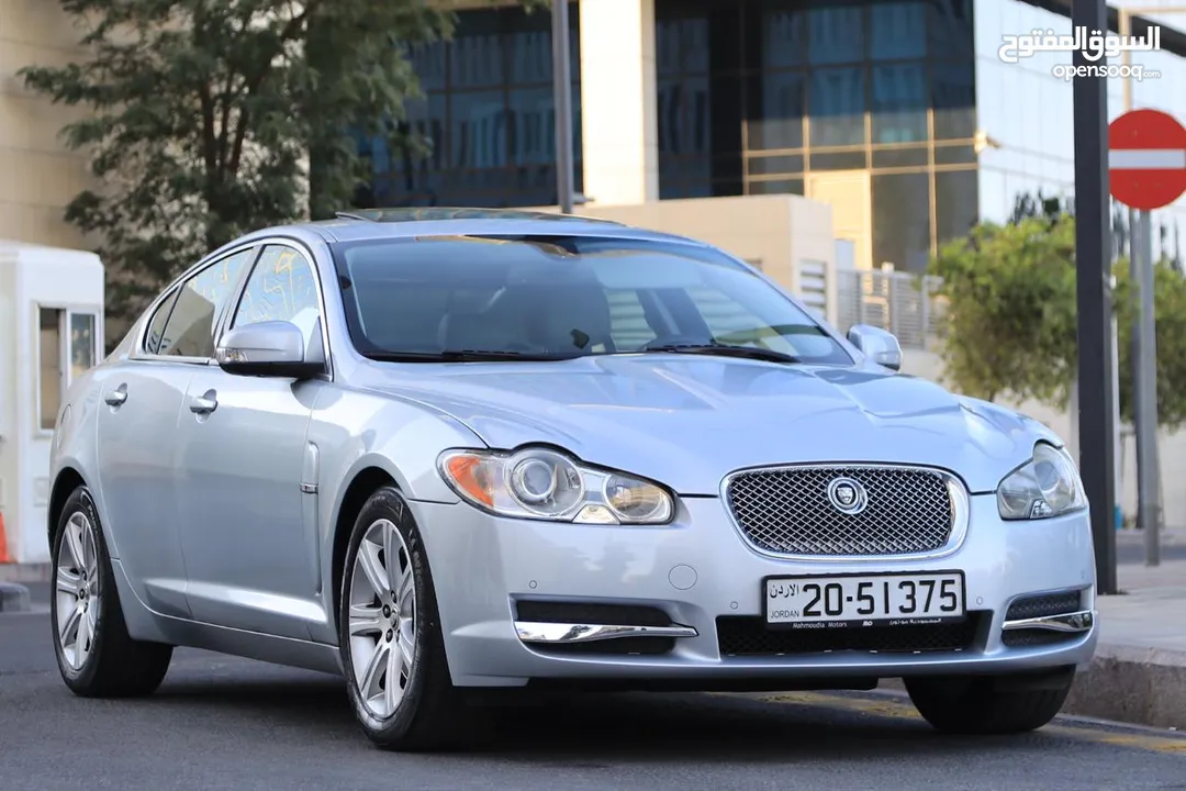 Jaguar XF 2009 3.0L    جاكوار xf 2009 وارد الوكالة / صيانة الوكالة  قاطعه مسافه 88 الف كيلو فقط