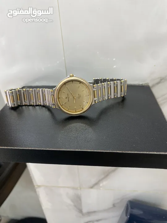 نضارت ستاتي ماركات عالمية اصلية اذا المنتج غير اصلي يتم الاسترجاع   ويوجد ربوتات تكنيس للمنزل