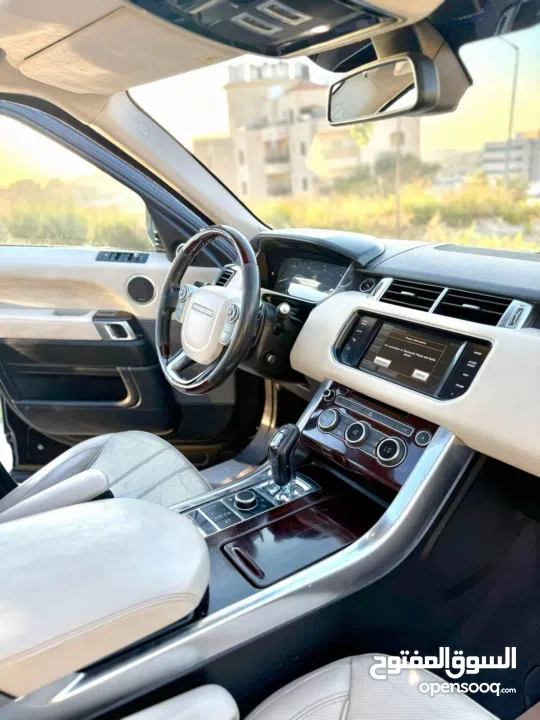 رنج روفر سبورت