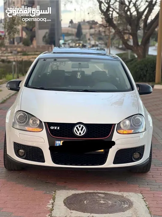 سيارات للبيع