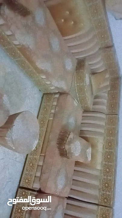 طقم كنب مستعمل في حالة جيدة