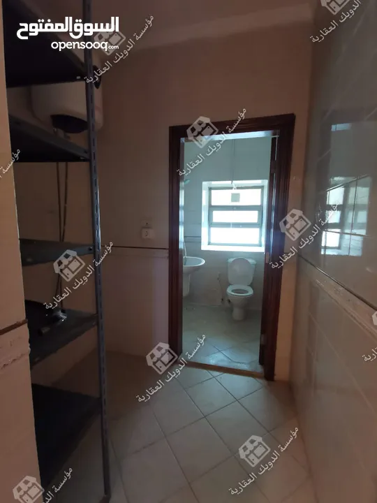 شقة فارغة - دير غبار - 4نوم 2ماستر - 360م - بلكونات بإطلالة مميزة - قرب الخدمات