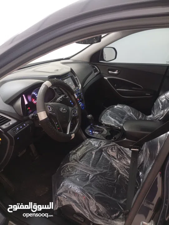 جيب هونداي سنتافي متور 2000 فل ما عدا فتحة لون بترولي مميز سعر حرق على الكاش