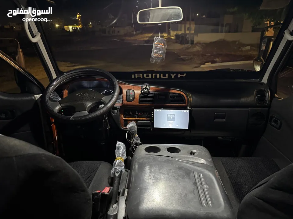 باص هونداي H100
