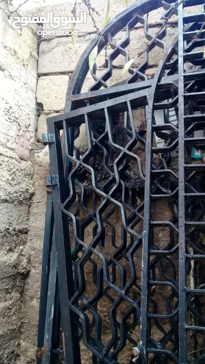 نشتري جميع انواع الخردة والحديد والألمنيوم والموتورات والنحاس والمكيفات والتنكات والبطاريات والكمبيو