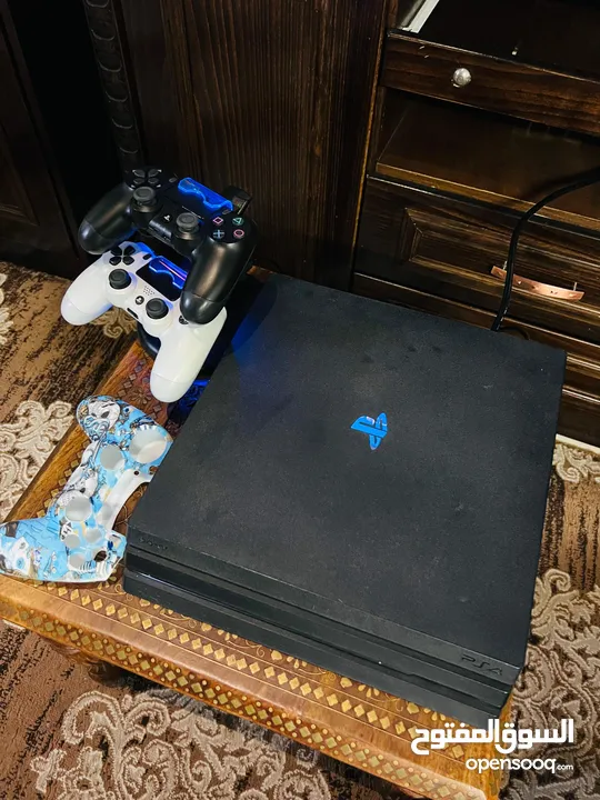 Playstation 4 Pro  بلاستيشن 4 برو