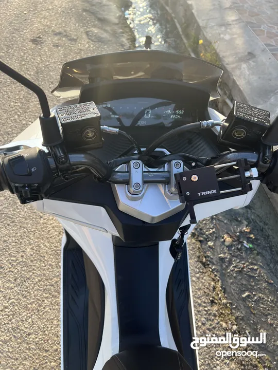 للبيع دراجة حديثه SYM JETX 200cc